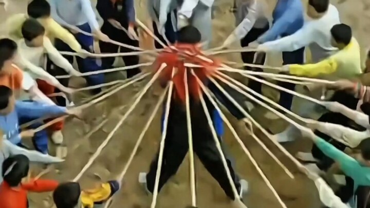 Students of Liangshan Martial Arts School Challenge Their Teacher