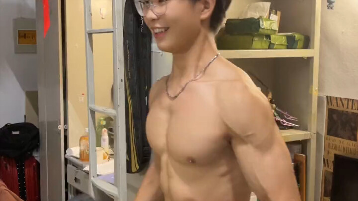 هذا هو المظهر الأنثوي الحقيقي للرجال