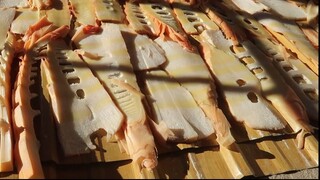 BÍ QUYẾT LÀM MANG KHÔ TỪ MĂNG TRE RỪNG CỦA VỢ CHỒNG ĐỜI SỐNG TÂY BẮC