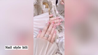 Nail xinh đi ăn cưới bạn thân