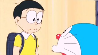 #Doraemon Blue Fatty successfully made four kittens self-reliant