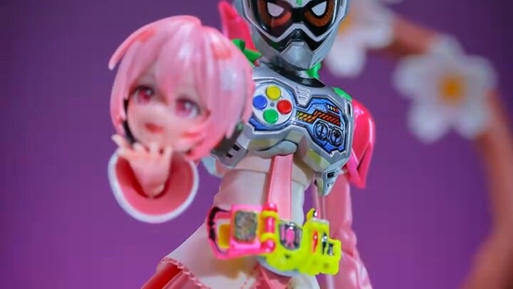 I want all the Masked Hatsune Miku! I DIYed an Exside form of Hatsune Miku