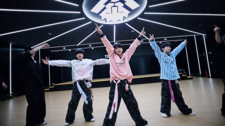 [TF Family 5th Generation] “Universe” Dance Cover | Zhu Yingchen, Luo Fengrun, Hu Ami