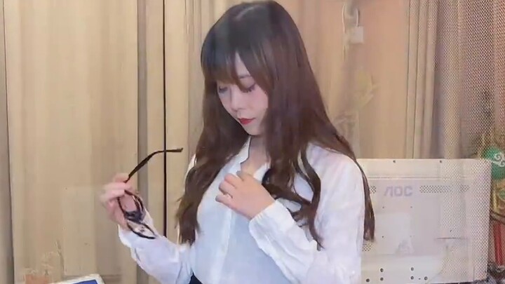 [เหมาหมี่เจียง] เต้นกลิ้งสุดเซ็กซี่丨นี่คือคู่ตาที่มีเรื่องราว丨ตามแมวไปทำท่าขยายหน้าอกระหว่างกักตัวอย