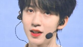 [He Junlin] Aku punya anak kelinci bergigi yang lincah, kamu punya nggak? Bahasa Indonesia: Fokus Ru