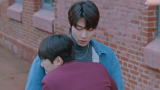 [Nữ thần giáng lâm] Hàn Thư Quân: Ngươi cứ nói cho ta biết số CMND của ta đi