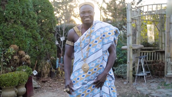 Sanitation Worker Quits to Go Home and Become a King—Arguably the Coolest Resignation Reason Ever!