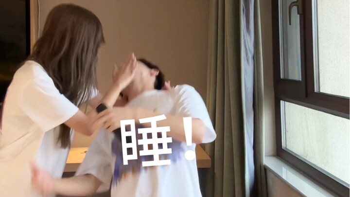 肘子的新身份：催眠大师