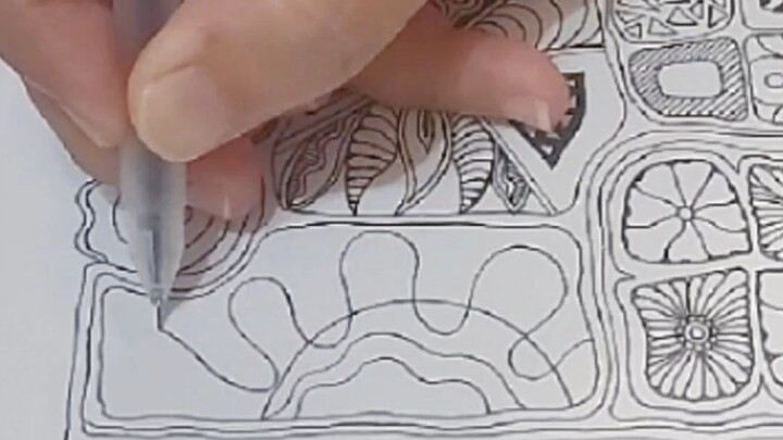 Zentangle-Half circle 半圆小方格禅绕图 #zentangle #art #creative #easydraw #handcraft #禅绕画 #治愈 #手绘 #艺术创作 #创意
