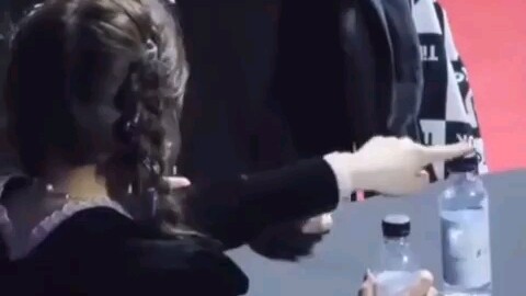 【Ye Shuhua】Shuhua was shocked by her own skills—the “I-can’t-believe-it-actually-worked” look on her