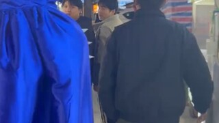 การแปลงร่างเป็นซีโร่และระเบิดท้องถนนจะเป็นอย่างไร?