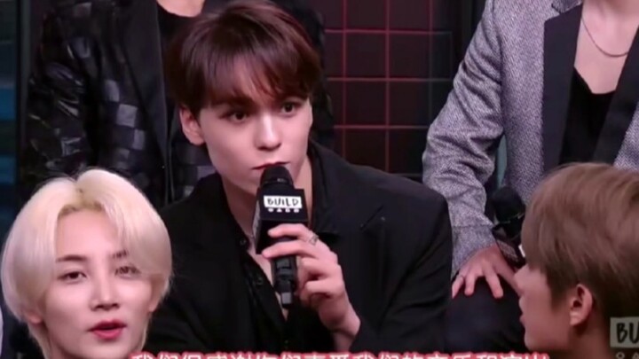【SEVENTEEN】เวอร์นอนพูดกับเหล่าคลาร์ที่ไม่ใช่คนรักเพศตรงข้ามได้น่าอบอุ่นใจมากเลยนะ ซีเว่นทีนสายพลังบว