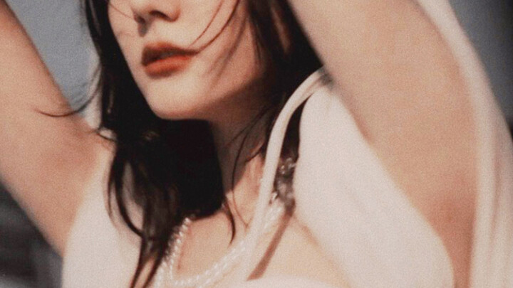 “Those 30 seconds of fake intimacy between you and me—were they a lament for your decade with the sp