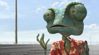 Funny! The lizard shed two layers of skin, and its eyeballs became smaller and smaller.