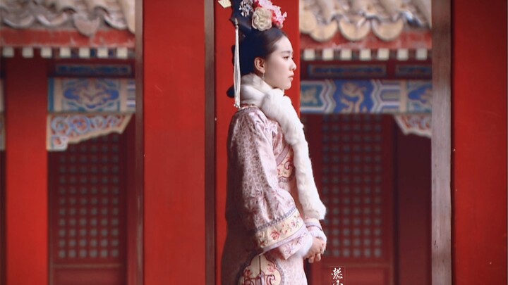 Beginning: I am Zhang Xiao, not Maertai Ruoxi. Ending: You dog servant, even you’re dragging me arou