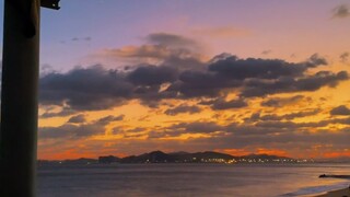 “爱意东升西落，浪漫至死不渝”