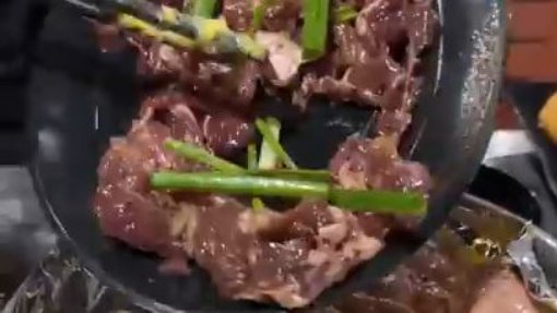 Lần đầu ăn thử Gà nướng đất và cái kết dư thừa năng lượng _ Pít Ham Ăn