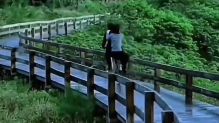 《ความลับที่เก็บไว้ไม่ไหว》อัปคลิปย้อนหลัง