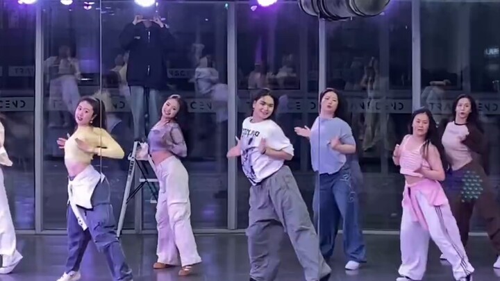 Dinosaur Get ready for summer #xiaochubbychoreography