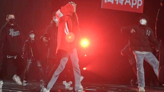 【程潇】新一年就要开始了，潇潇子要顺心如意哦(´-ω-`)