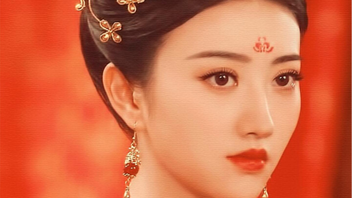 I'm dying of laughter. I gave up on this drama three times, but I finally watched it because of her 