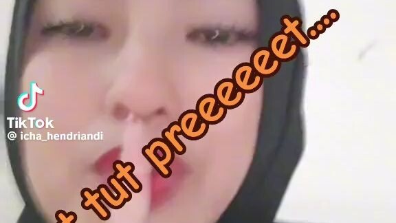 awek kentut 💨💨💨💨