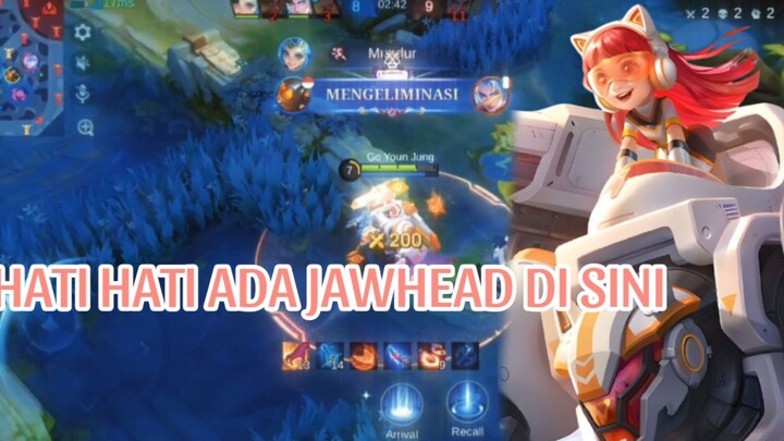 HATI HATI ADA JAWHEAD DI SINI