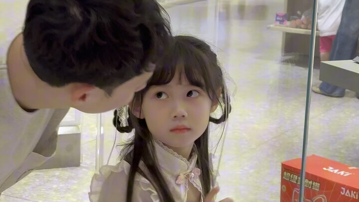 Hằng ngày chê bố hôn