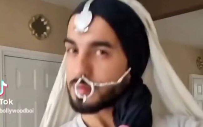 【Deen】宝莱坞男孩重跳电影「帝国双璧」迪皮卡Deepika舞蹈「mohe rang do laal」Shreya Ghoshal印度歌舞