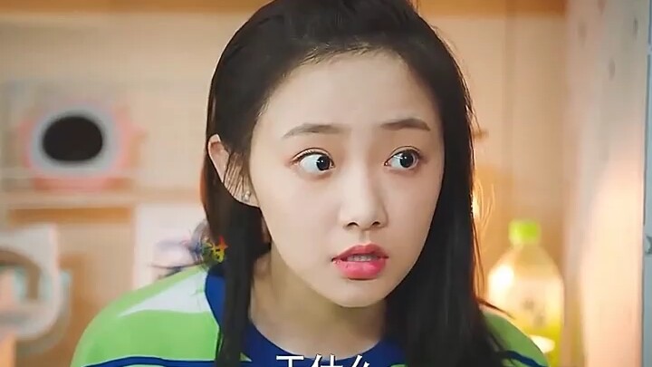 سارا وسارا اجتمعا معًا.