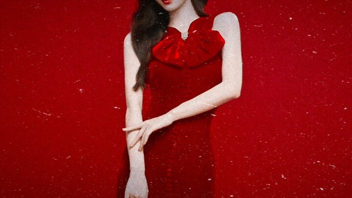 【جو جينغ يي】"هي ليست بذكاء مظهرها" (ههههه، أضحكني حتى الموت)