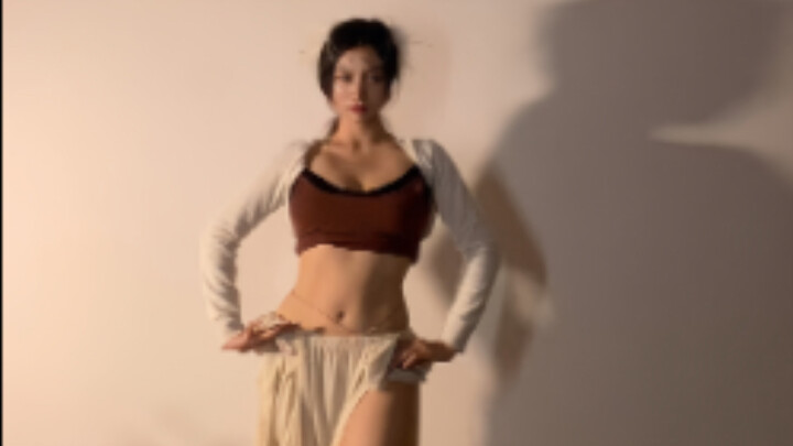 Belly dance linear basic skills combination that AI cannot twist