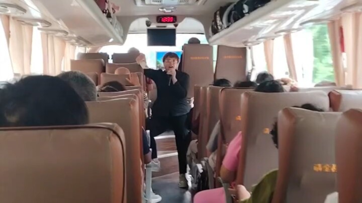 TV Viking Menaiki Tembok Besar