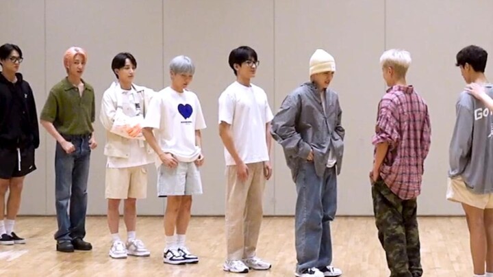 SEVENTEEN _WORLD Rekaman langsung di ruang latihan fokus pada Wonwoo seluruhnya