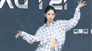 【wanzi】准女大学生翻跳/grlgvng叉姬！！！