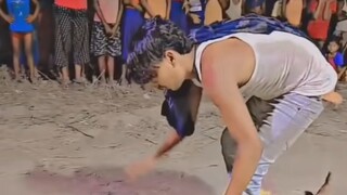 A San's hard qigong is always so simple and unadorned.