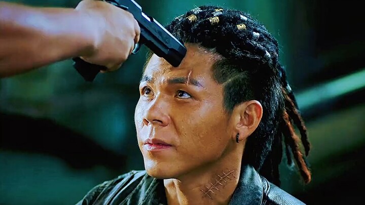 Keluargamu memanjakanmu, tapi orang lain nggak akan memanjainya.