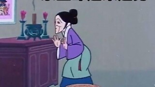 The old woman prays to the God of Wealth every day, but her family is getting poorer and poorer