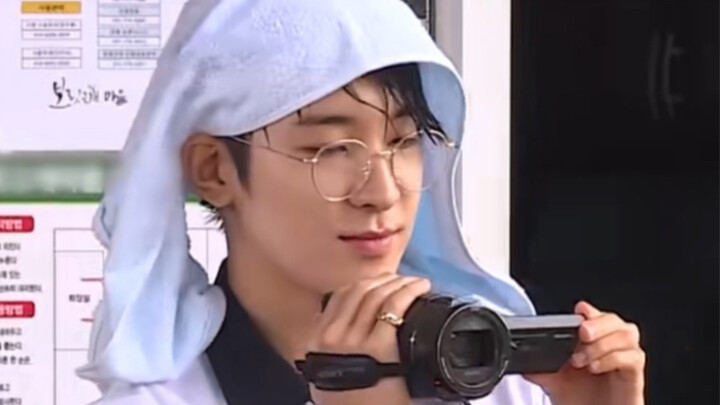 Mở ra để nhận Tiểu Lạc Trí tròn vo tròn vo