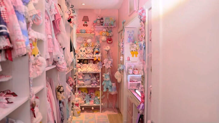 [Lan Ấu Kim]Super Pink And Cute Lollita's Wardrobe