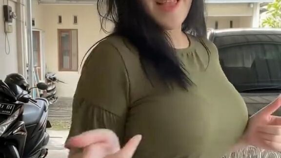 snaptik_7666770831359347988_v3