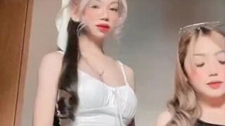 Head shoulder and knees ☺️