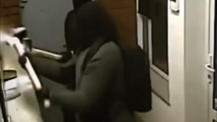 حمل حقيبتين إضافيتين