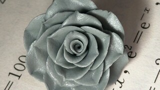 الرومانسية التي يعيشها طلاب الفنون لا يستطيعها الشخص العادي