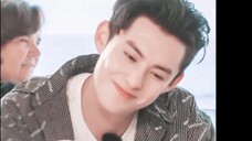 [Who can resist Wang Hedi's smile! ! Haha sweet girl