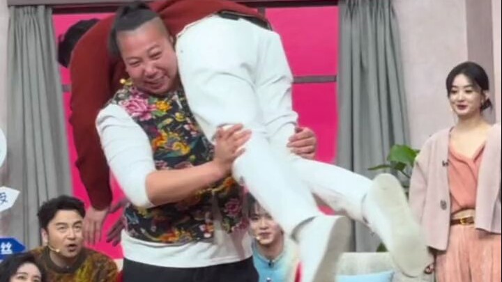 Sister Yu was a guest on the Da Hot Family show, and Lao Kuai only said one sentence the entire time