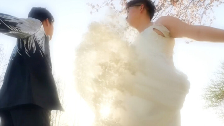 เคยคิดว่าชุดนักเรียนจะกลายเป็นชุดแต่งงาน แต่ไม่คิดเลยว่าจะเป็นคุณ