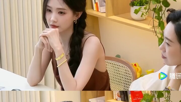 นักเรียนเต้นรำหลอกว่าวิธีนี้น่าจะเป็นมาตรฐานเดียวกันทั่วประเทศใช่ไหม