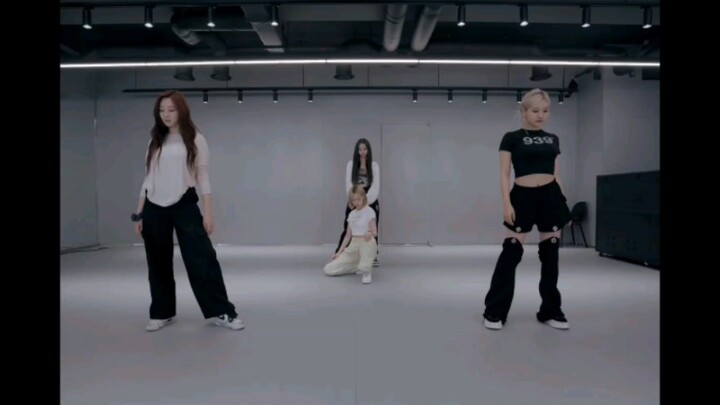 Pembahasan tentang tingkat kecocokan illusion dan maniac