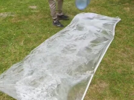 Thuyền, tặng mọi người món dễ làm lại ít tốn kém này, cứ lấy đi nhé, không cần cảm ơn đâu!